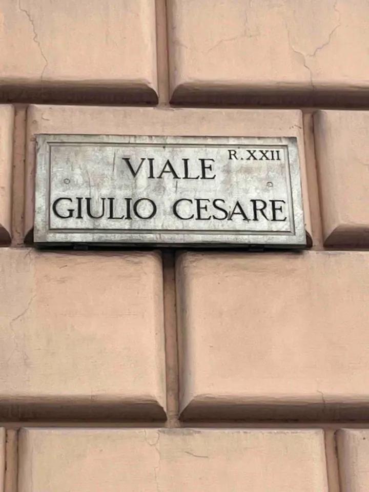 ローマCasa Aleアパートメント エクステリア 写真