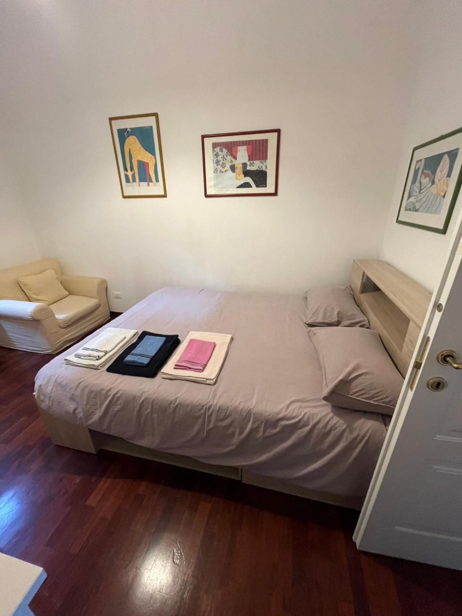 ローマCasa Aleアパートメント エクステリア 写真