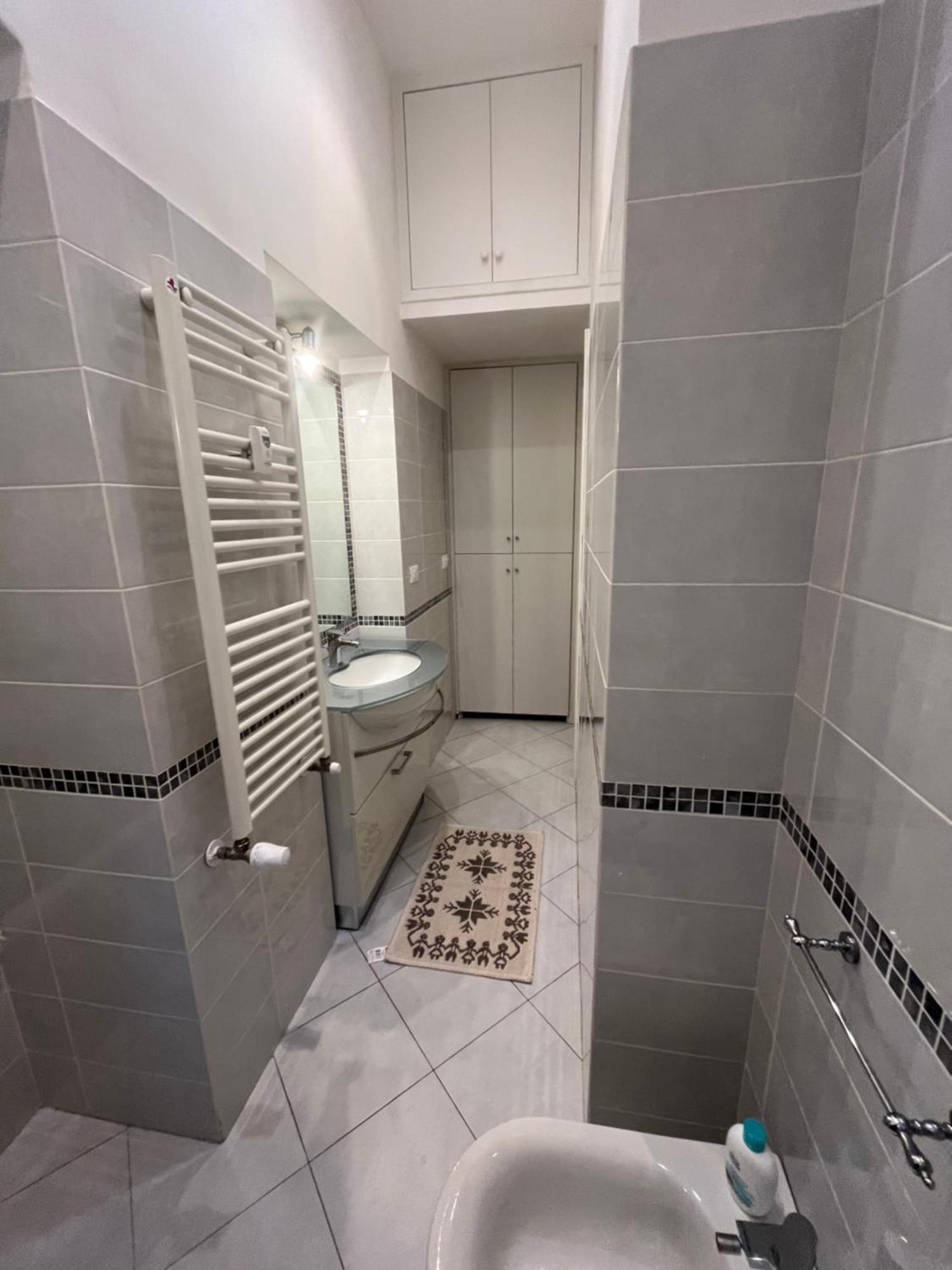 ローマCasa Aleアパートメント エクステリア 写真